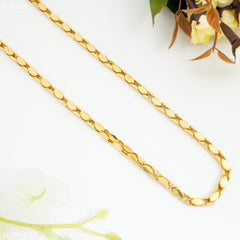 Mayro Leaf Shape Golden Chain for Women- MYC105